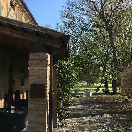 La Del Poeta Hotel *